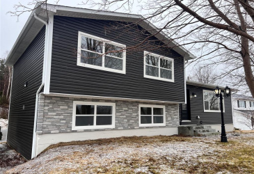 14-16 FARM ROAD, BAY ROBERTS, Newfoundland, Canada A0A 1G0, ,2 BathroomsBathrooms,Residential,For Sale,FARM ROAD,6122 14-16 FARM ROAD, BAY ROBERTS, Newfoundland, Canada A0A 1G0, ,2 BathroomsBathrooms,Residential,For Sale,FARM ROAD,6122