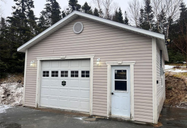 14-16 FARM ROAD, BAY ROBERTS, Newfoundland, Canada A0A 1G0, ,2 BathroomsBathrooms,Residential,For Sale,FARM ROAD,6122 14-16 FARM ROAD, BAY ROBERTS, Newfoundland, Canada A0A 1G0, ,2 BathroomsBathrooms,Residential,For Sale,FARM ROAD,6122