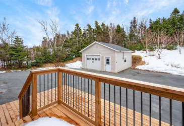 14-16 FARM ROAD, BAY ROBERTS, Newfoundland, Canada A0A 1G0, ,2 BathroomsBathrooms,Residential,For Sale,FARM ROAD,6122