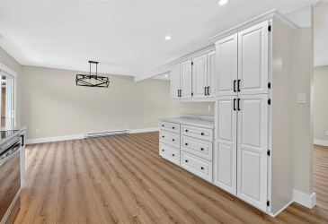 14-16 FARM ROAD, BAY ROBERTS, Newfoundland, Canada A0A 1G0, ,2 BathroomsBathrooms,Residential,For Sale,FARM ROAD,6122