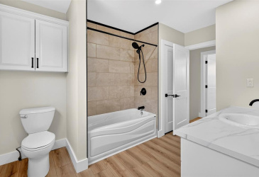 14-16 FARM ROAD, BAY ROBERTS, Newfoundland, Canada A0A 1G0, ,2 BathroomsBathrooms,Residential,For Sale,FARM ROAD,6122