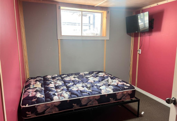 181 SHEARSTOWN ROAD, BAY ROBERTS, Newfoundland, Canada A0A 1V0, ,1 BathroomBathrooms,Residential,Reduced,SHEARSTOWN ROAD,6123