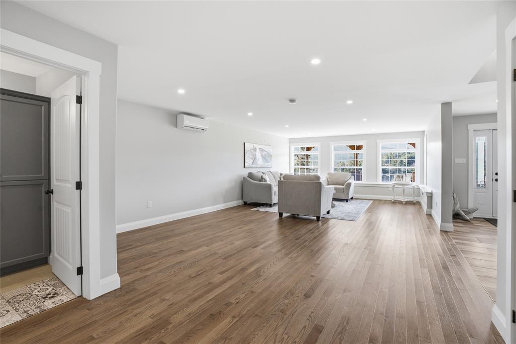 73A MAIN ROAD, ST. BERNARD'S-JACQUES FONTAINE, Newfoundland, Canada A0E 2T0, ,3 BathroomsBathrooms,Residential,For Sale,MAIN ROAD,6126