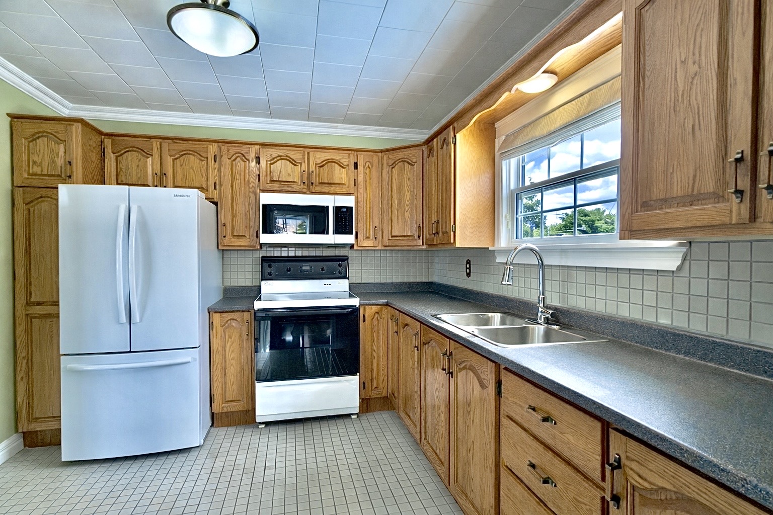 120 MAIN ROAD, SUNNYSIDE, Newfoundland, Canada A0B 3J0, ,1 BathroomBathrooms,Residential,For Sale,MAIN ROAD,6127