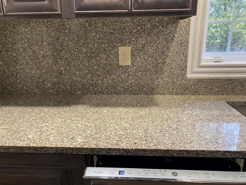 35 RATTLEY ROW, BRIGUS, Newfoundland, Canada A0A 1K0, ,1 BathroomBathrooms,Residential,For Sale,RATTLEY ROW,6128