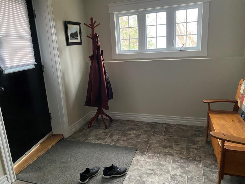 35 RATTLEY ROW, BRIGUS, Newfoundland, Canada A0A 1K0, ,1 BathroomBathrooms,Residential,For Sale,RATTLEY ROW,6128
