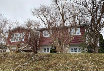 35 RATTLEY ROW, BRIGUS, Newfoundland, Canada A0A 1K0, ,1 BathroomBathrooms,Residential,For Sale,RATTLEY ROW,6128