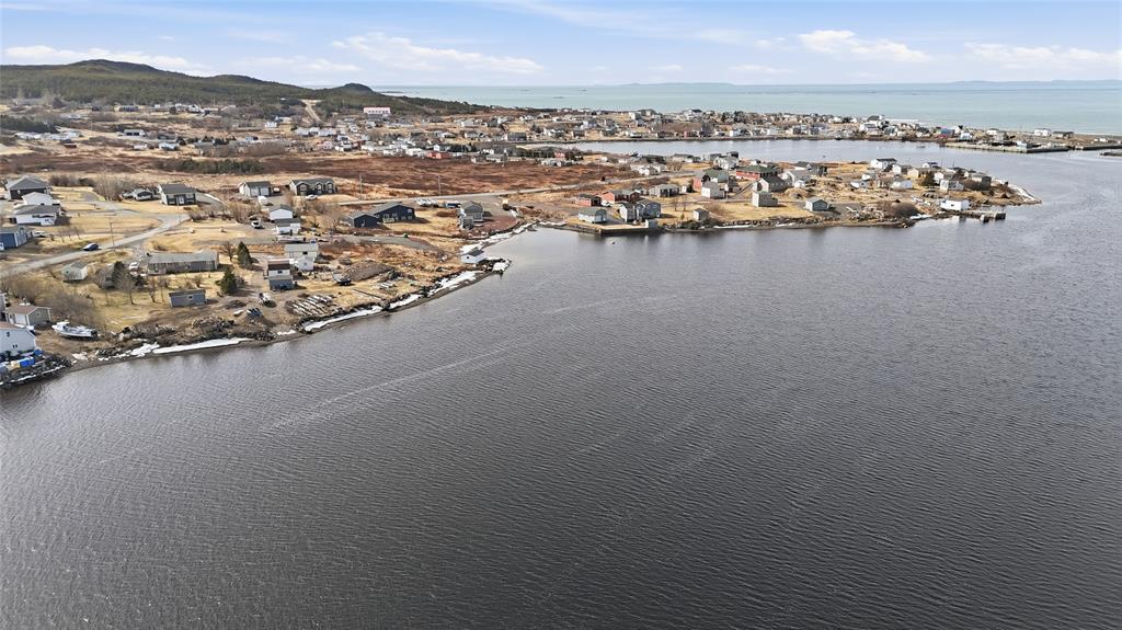 3 WATERLINE ROAD, GARNISH, Newfoundland, Canada A0E 1T0, ,2 BathroomsBathrooms,Residential,For Sale,WATERLINE ROAD,6129