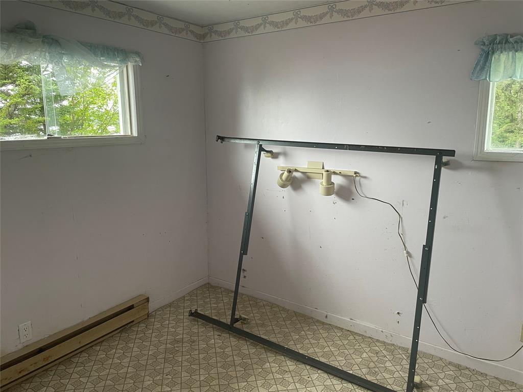 76 MAIN HIGHWAY, BLAKETOWN, Newfoundland, Canada A0B 1C0, ,1 BathroomBathrooms,Residential,For Sale,MAIN HIGHWAY,6130