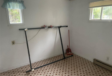 76 MAIN HIGHWAY, BLAKETOWN, Newfoundland, Canada A0B 1C0, ,1 BathroomBathrooms,Residential,For Sale,MAIN HIGHWAY,6130