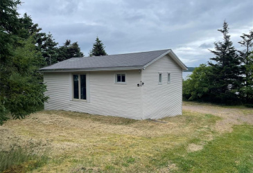 76 MAIN HIGHWAY, BLAKETOWN, Newfoundland, Canada A0B 1C0, ,1 BathroomBathrooms,Residential,For Sale,MAIN HIGHWAY,6130