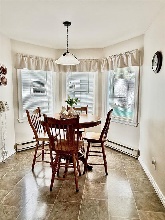 2 ELLIOTT PLACE, CLARENVILLE, Newfoundland, Canada A5A 2B8, ,1 BathroomBathrooms,Residential,For Sale,ELLIOTT PLACE,6131