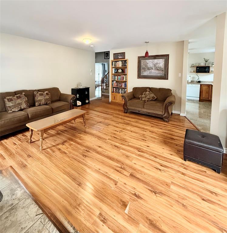 2 ELLIOTT PLACE, CLARENVILLE, Newfoundland, Canada A5A 2B8, ,1 BathroomBathrooms,Residential,For Sale,ELLIOTT PLACE,6131