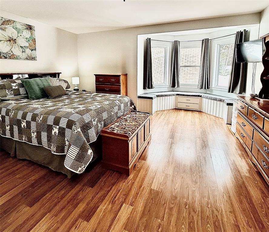 2 ELLIOTT PLACE, CLARENVILLE, Newfoundland, Canada A5A 2B8, ,1 BathroomBathrooms,Residential,For Sale,ELLIOTT PLACE,6131