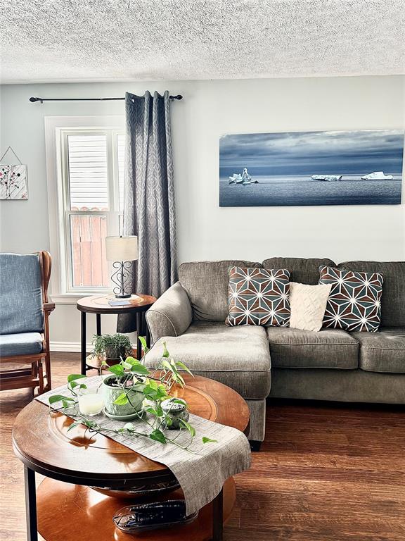 2 ELLIOTT PLACE, CLARENVILLE, Newfoundland, Canada A5A 2B8, ,1 BathroomBathrooms,Residential,For Sale,ELLIOTT PLACE,6131