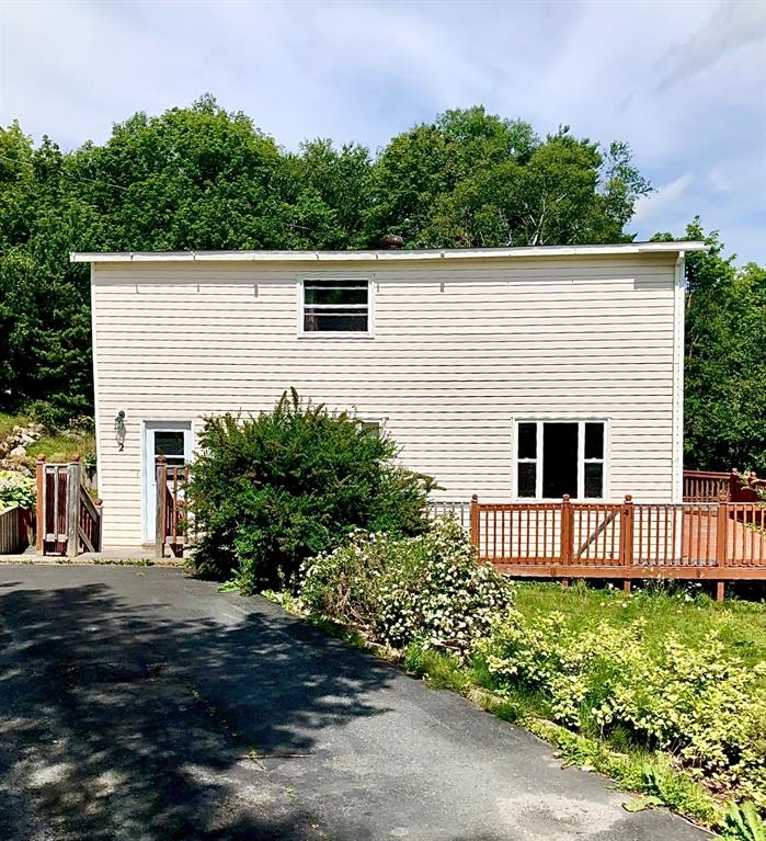 2 POPLAR ROAD, CLARENVILLE, Newfoundland, Canada A5A 1W1, ,1 BathroomBathrooms,Residential,For Sale,POPLAR ROAD,6132