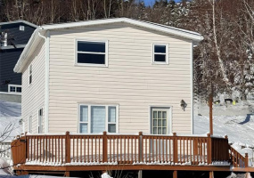2 POPLAR ROAD, CLARENVILLE, Newfoundland, Canada A5A 1W1, ,1 BathroomBathrooms,Residential,For Sale,POPLAR ROAD,6132