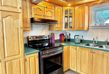 2 POPLAR ROAD, CLARENVILLE, Newfoundland, Canada A5A 1W1, ,1 BathroomBathrooms,Residential,For Sale,POPLAR ROAD,6132