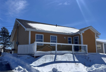 388 SHEARSTOWN ROAD, BAY ROBERTS, Newfoundland, Canada A0A 3V0, ,1 BathroomBathrooms,Residential,For Sale,SHEARSTOWN ROAD,6134