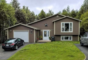 57 TAVERNER PLACE, CLARENVILLE, Newfoundland, Canada A5A 4P1, ,2 BathroomsBathrooms,Residential,For Sale,TAVERNER PLACE,6136