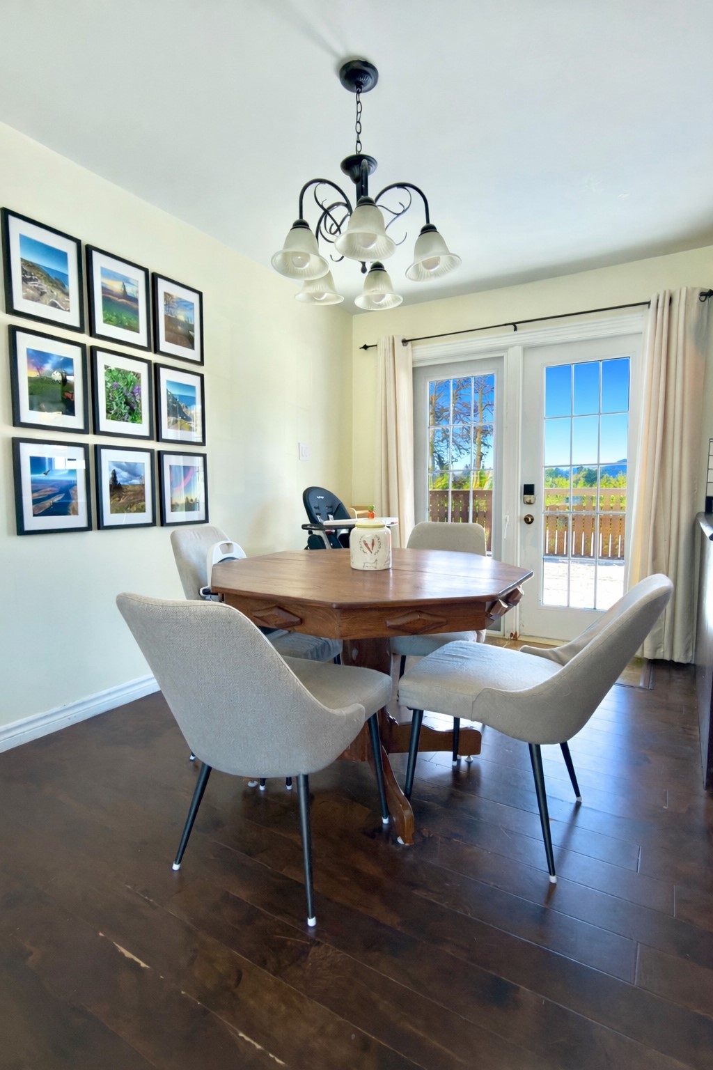 23 CHURCH ROAD, CLARENVILLE, Newfoundland, Canada A5A 4E8, ,1 BathroomBathrooms,Residential,For Sale,CHURCH ROAD,6138