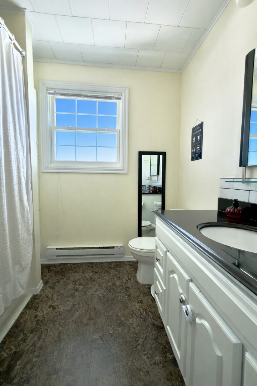 23 CHURCH ROAD, CLARENVILLE, Newfoundland, Canada A5A 4E8, ,1 BathroomBathrooms,Residential,For Sale,CHURCH ROAD,6138