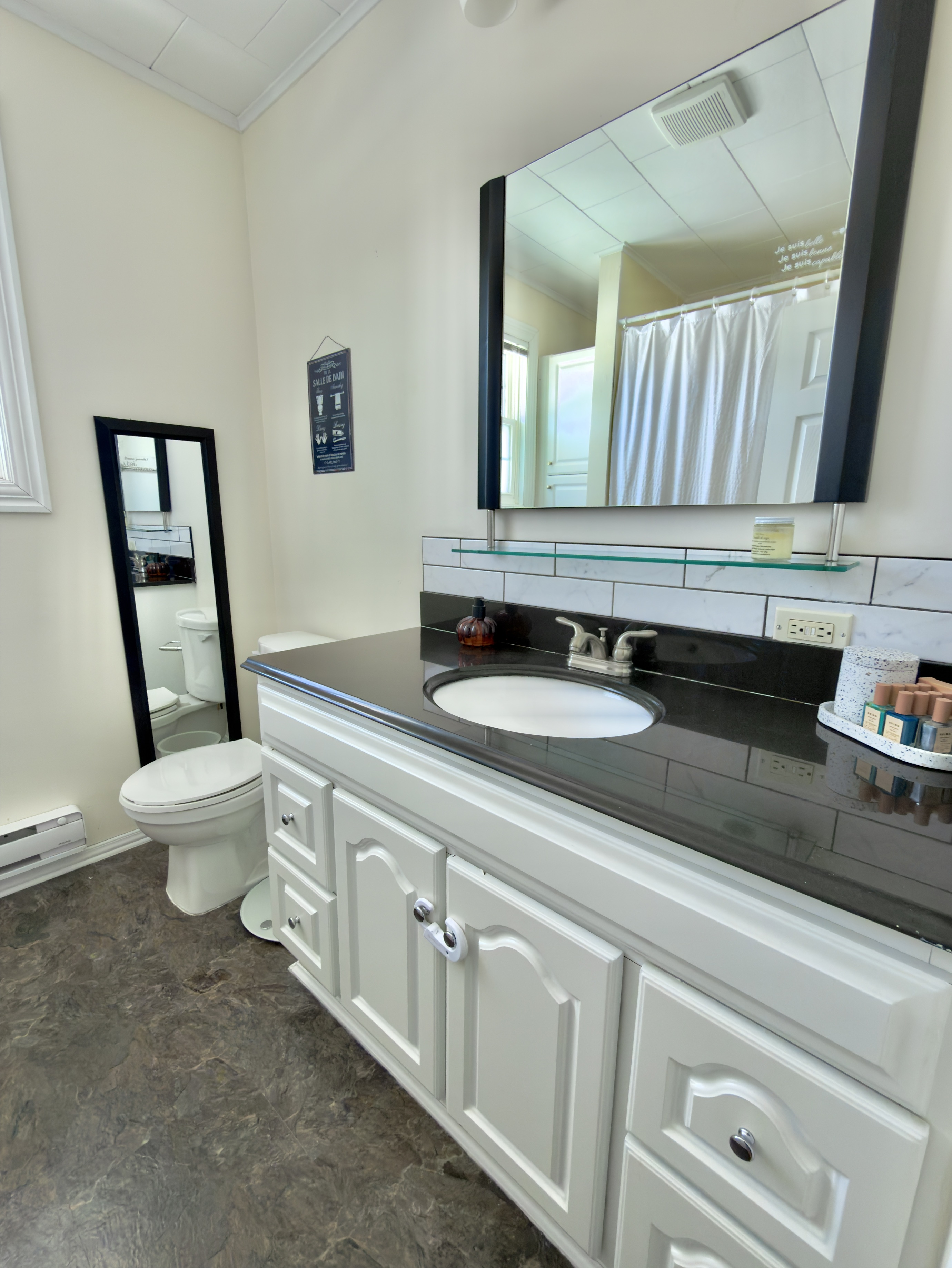 23 CHURCH ROAD, CLARENVILLE, Newfoundland, Canada A5A 4E8, ,1 BathroomBathrooms,Residential,For Sale,CHURCH ROAD,6138