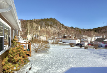 23 CHURCH ROAD, CLARENVILLE, Newfoundland, Canada A5A 4E8, ,1 BathroomBathrooms,Residential,For Sale,CHURCH ROAD,6138