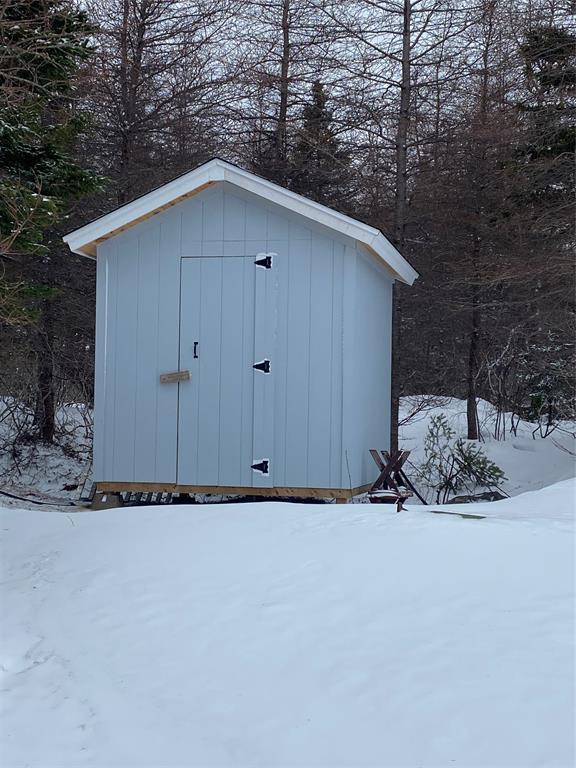 5 GULL POND, NEW HARBOUR, Newfoundland, Canada A0G 1G0, ,1 BathroomBathrooms,Residential,For Sale,GULL POND,6140