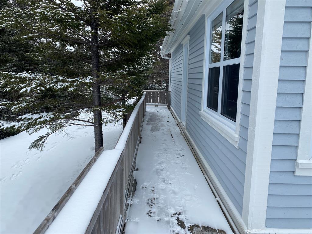 5 GULL POND, NEW HARBOUR, Newfoundland, Canada A0G 1G0, ,1 BathroomBathrooms,Residential,For Sale,GULL POND,6140