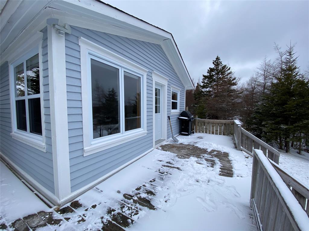 5 GULL POND, NEW HARBOUR, Newfoundland, Canada A0G 1G0, ,1 BathroomBathrooms,Residential,For Sale,GULL POND,6140