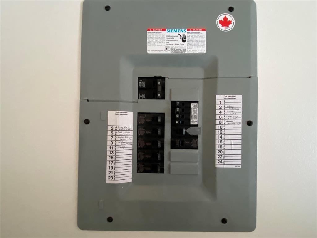 5 GULL POND, NEW HARBOUR, Newfoundland, Canada A0G 1G0, ,1 BathroomBathrooms,Residential,For Sale,GULL POND,6140