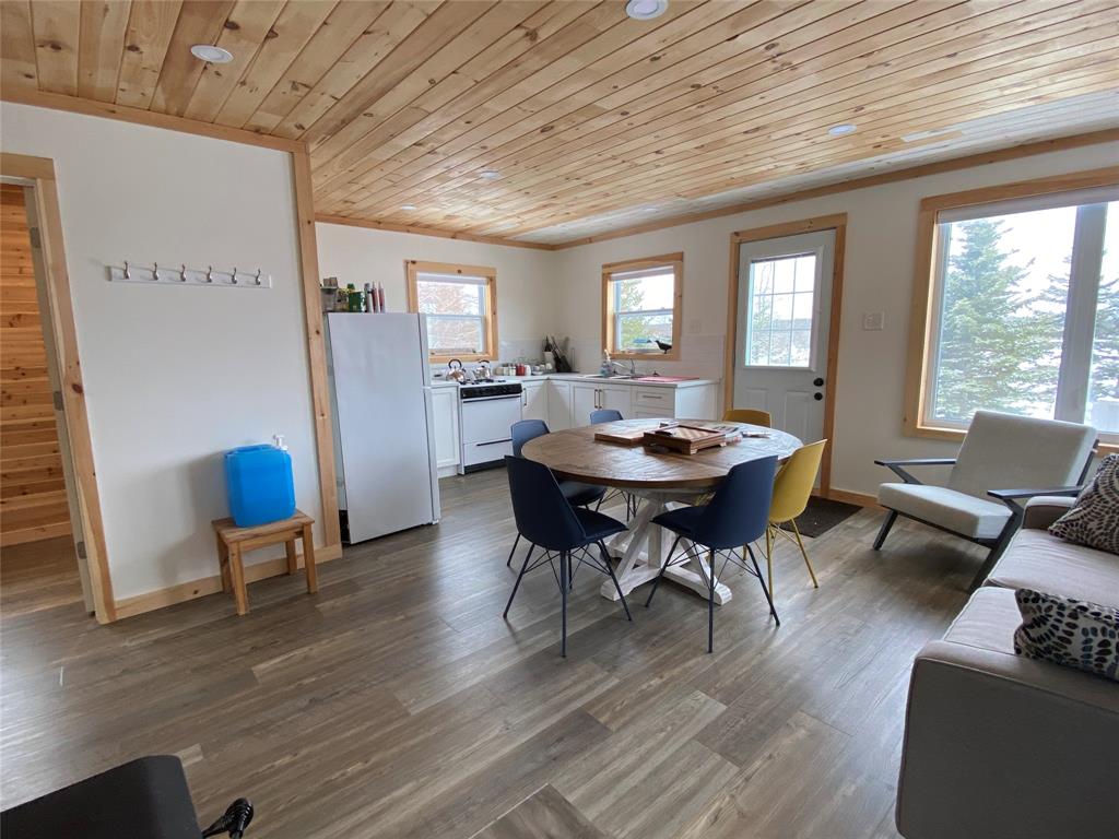 5 GULL POND, NEW HARBOUR, Newfoundland, Canada A0G 1G0, ,1 BathroomBathrooms,Residential,For Sale,GULL POND,6140