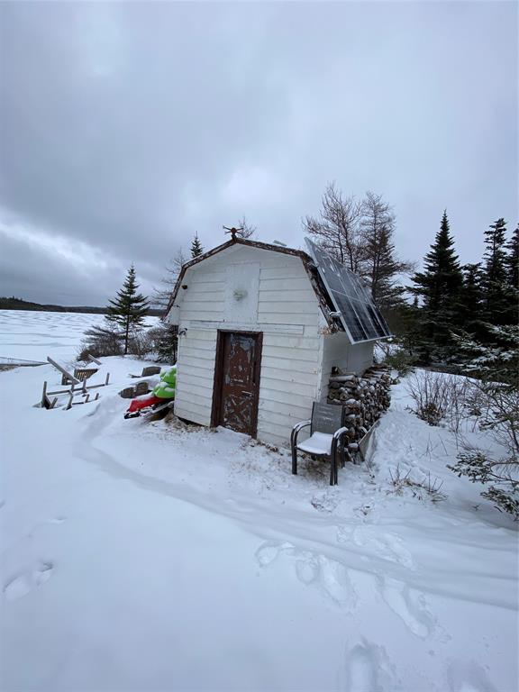 5 GULL POND, NEW HARBOUR, Newfoundland, Canada A0G 1G0, ,1 BathroomBathrooms,Residential,For Sale,GULL POND,6140