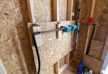 5 GULL POND, NEW HARBOUR, Newfoundland, Canada A0G 1G0, ,1 BathroomBathrooms,Residential,For Sale,GULL POND,6140