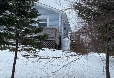 5 GULL POND, NEW HARBOUR, Newfoundland, Canada A0G 1G0, ,1 BathroomBathrooms,Residential,For Sale,GULL POND,6140