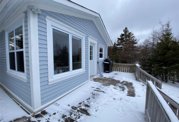 5 GULL POND, NEW HARBOUR, Newfoundland, Canada A0G 1G0, ,1 BathroomBathrooms,Residential,For Sale,GULL POND,6140