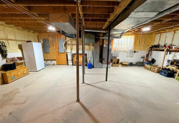 16 PARK CRESCENT, CATALINA, Newfoundland, Canada A0C 1J0, ,2 BathroomsBathrooms,Residential,For Sale,PARK CRESCENT,6142