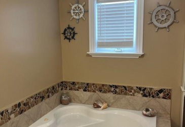 352 MAIN HIGHWAY, SALMON COVE, Newfoundland, Canada A0A 3S0, ,2 BathroomsBathrooms,Residential,For Sale,MAIN HIGHWAY,6145