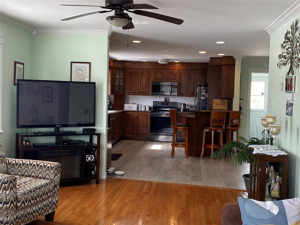 5 SNOW'S POND ROAD, NORTH RIVER, Newfoundland, Canada A0A 1C0, ,2 BathroomsBathrooms,Residential,For Sale,SNOW'S POND ROAD,6147