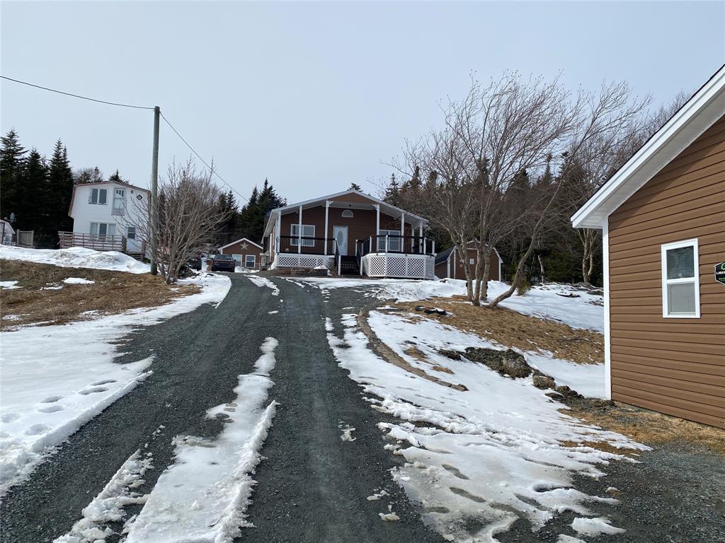 5 SNOW'S POND ROAD, NORTH RIVER, Newfoundland, Canada A0A 1C0, ,2 BathroomsBathrooms,Residential,For Sale,SNOW'S POND ROAD,6147