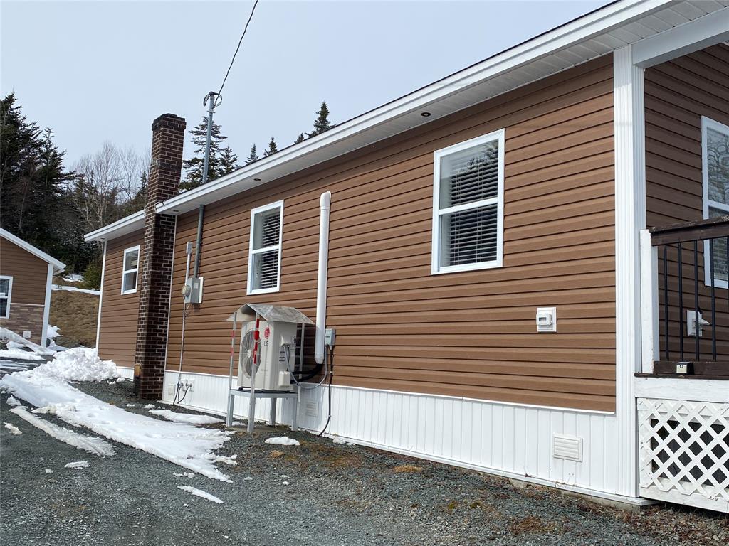 5 SNOW'S POND ROAD, NORTH RIVER, Newfoundland, Canada A0A 1C0, ,2 BathroomsBathrooms,Residential,For Sale,SNOW'S POND ROAD,6147