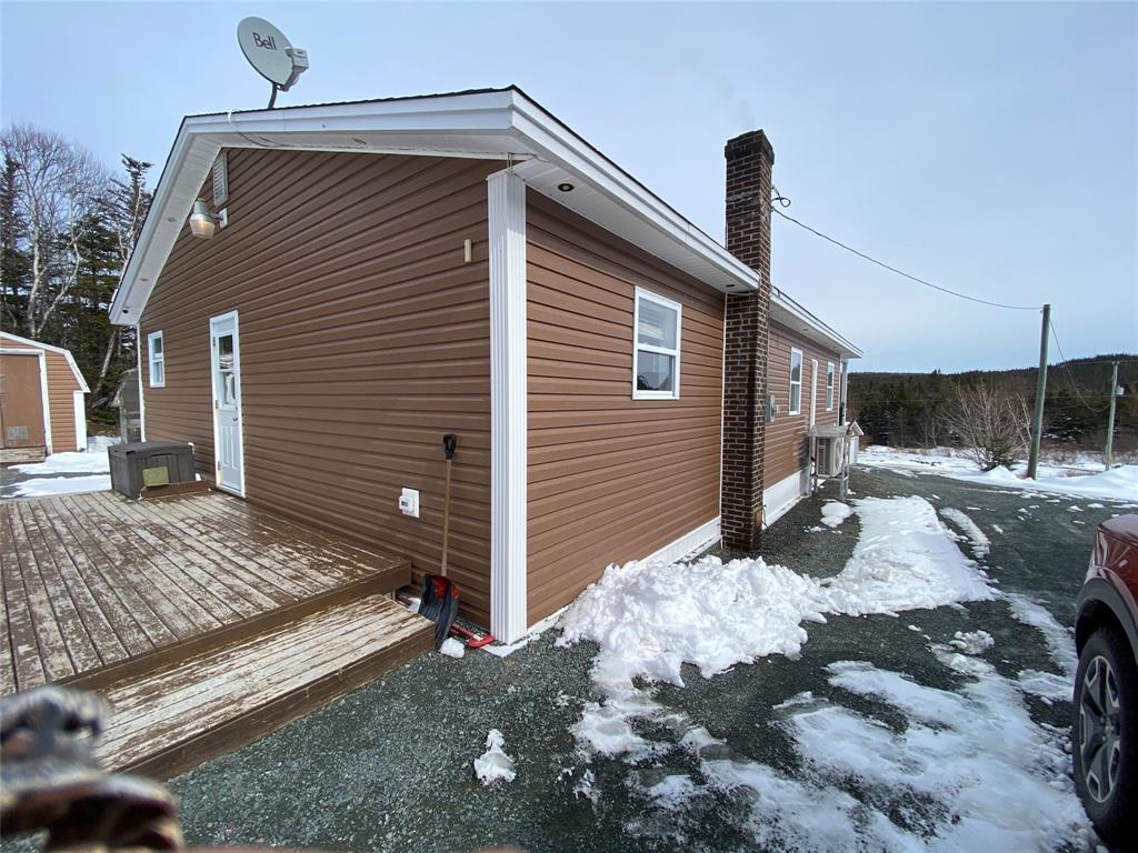 5 SNOW'S POND ROAD, NORTH RIVER, Newfoundland, Canada A0A 1C0, ,2 BathroomsBathrooms,Residential,For Sale,SNOW'S POND ROAD,6147