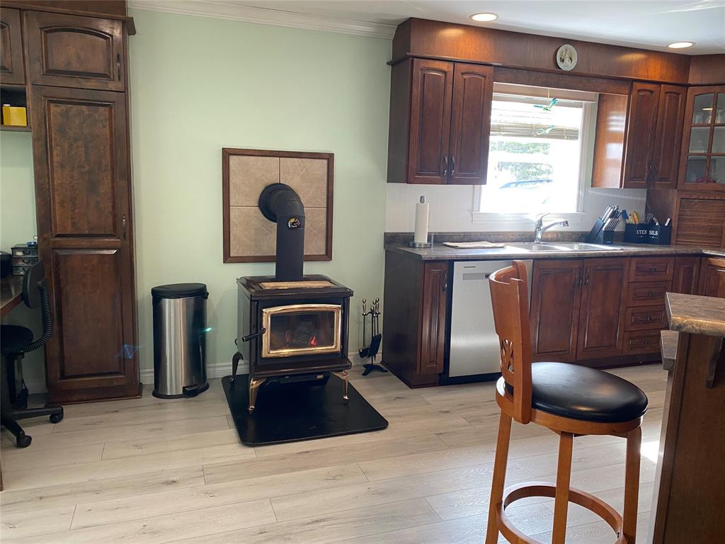 5 SNOW'S POND ROAD, NORTH RIVER, Newfoundland, Canada A0A 1C0, ,2 BathroomsBathrooms,Residential,For Sale,SNOW'S POND ROAD,6147