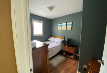 5 SNOW'S POND ROAD, NORTH RIVER, Newfoundland, Canada A0A 1C0, ,2 BathroomsBathrooms,Residential,For Sale,SNOW'S POND ROAD,6147