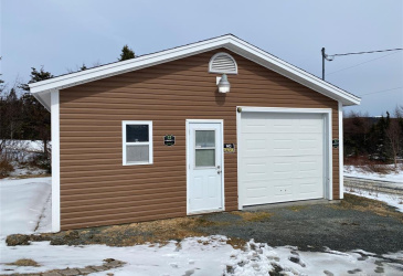 5 SNOW'S POND ROAD, NORTH RIVER, Newfoundland, Canada A0A 1C0, ,2 BathroomsBathrooms,Residential,For Sale,SNOW'S POND ROAD,6147