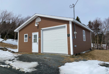 5 SNOW'S POND ROAD, NORTH RIVER, Newfoundland, Canada A0A 1C0, ,2 BathroomsBathrooms,Residential,For Sale,SNOW'S POND ROAD,6147