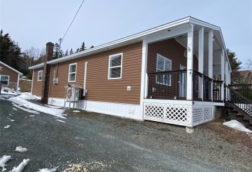 5 SNOW'S POND ROAD, NORTH RIVER, Newfoundland, Canada A0A 1C0, ,2 BathroomsBathrooms,Residential,For Sale,SNOW'S POND ROAD,6147