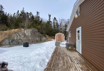 5 SNOW'S POND ROAD, NORTH RIVER, Newfoundland, Canada A0A 1C0, ,2 BathroomsBathrooms,Residential,For Sale,SNOW'S POND ROAD,6147