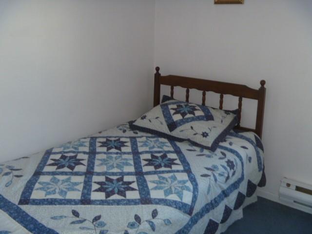 2 OSMONDS LAND, CARBONEAR, Newfoundland, Canada A1Y 1A9, ,1 BathroomBathrooms,Residential,For Sale,OSMONDS LAND,6149